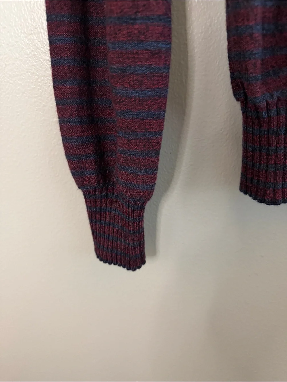 C/89Men Men’s Small 100% Merino Wool Striped Crewneck Sweater Burgundy Navy